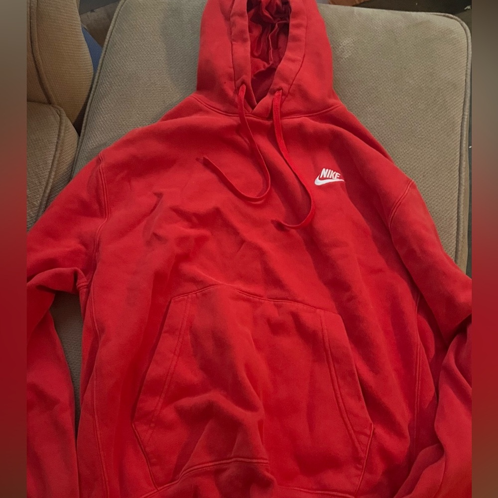 Men’s Medium Red Nike Hoodie